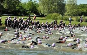 TRIATHLON &quot;L&quot; de VENDÔME
